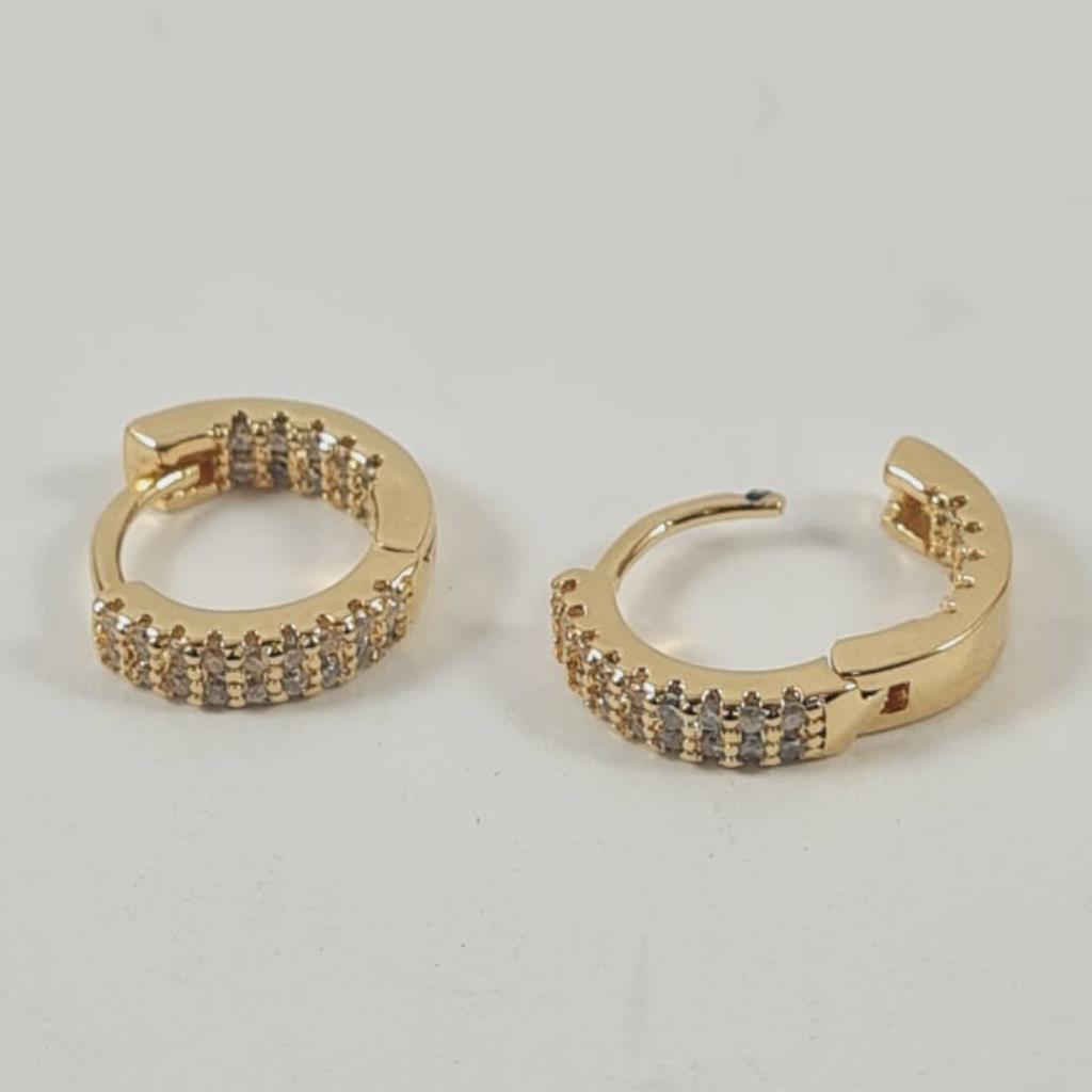 BRINCO ARGOLA 12mm CRAVEJADA