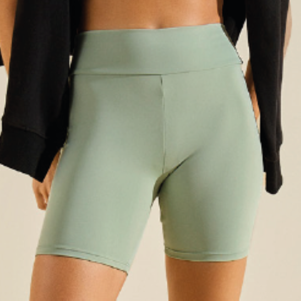 Shorts Ajustado Alta