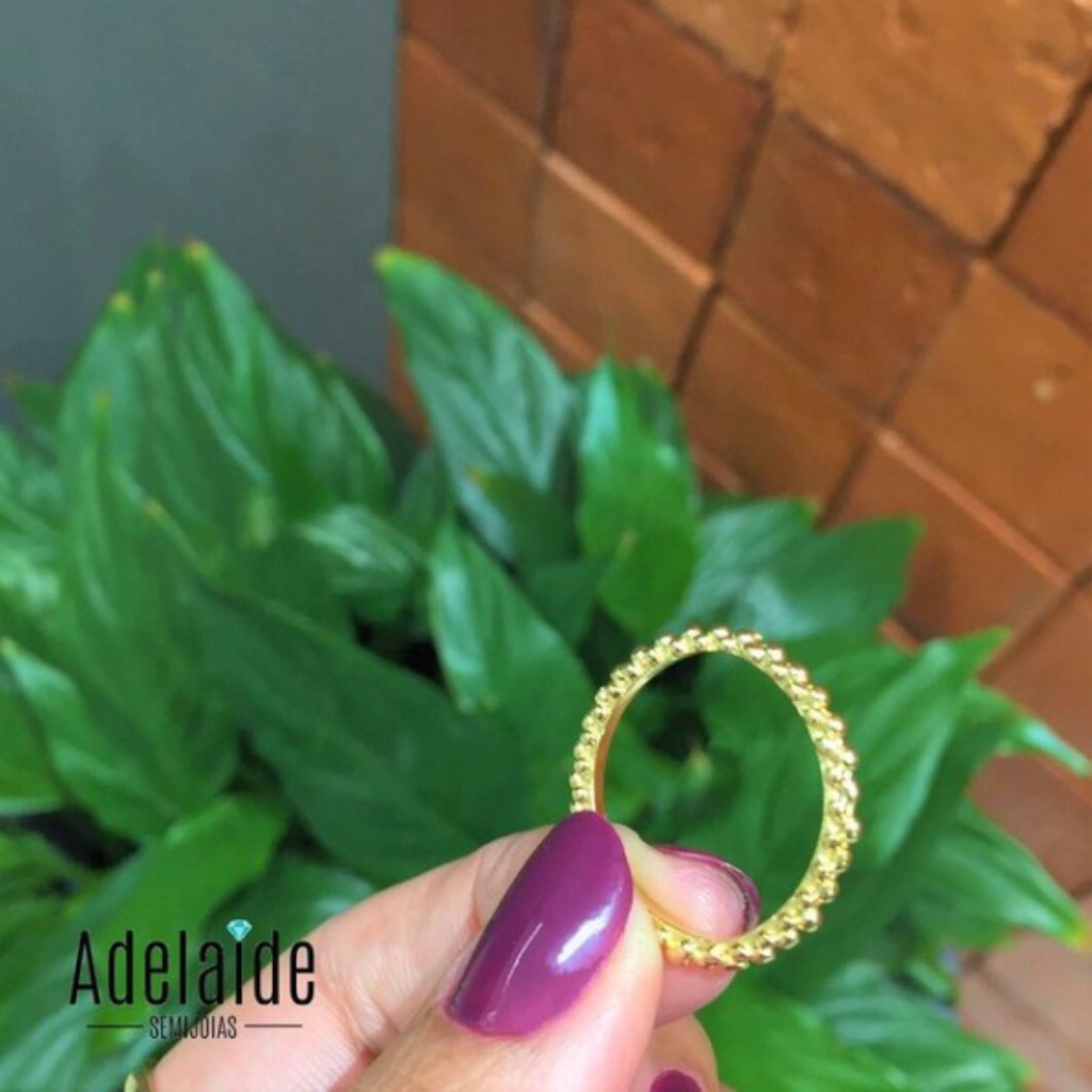 ANEL DE BOLINHAS FINO