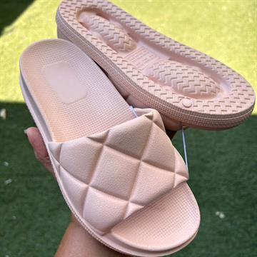 CHINELO NUVEM LA PLAYA