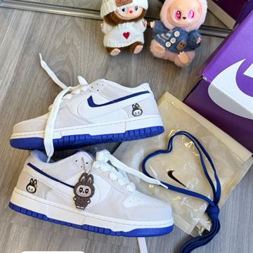 NIKE DUNK LOW SD LABUBU