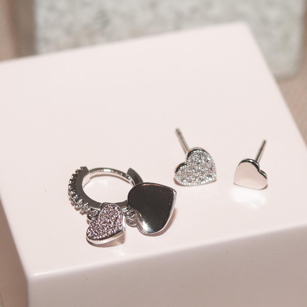 BRINCO TRIO CORACOES