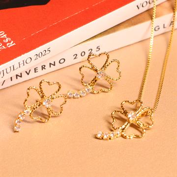 CONJUNTO TREVO VAZADO