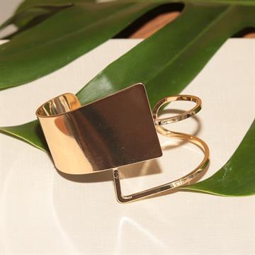 BRACELETE ESTRUTURADO VAZADO