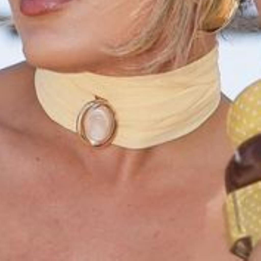 COLAR LENÇO PINGENTE OVAL