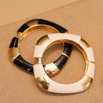 BRACELETE QUADRADO RESINA