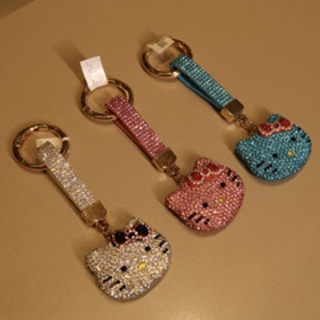 CHAVEIRO HELLO KITTY BRILHO P