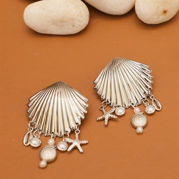 BRINCO CONCHA PINGENTES