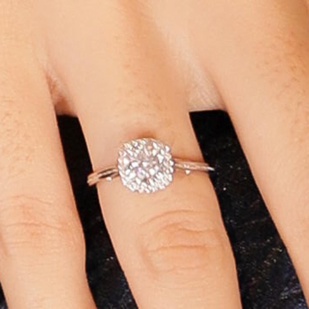 AG ANEL SOLITÁRIO MOISSANITE