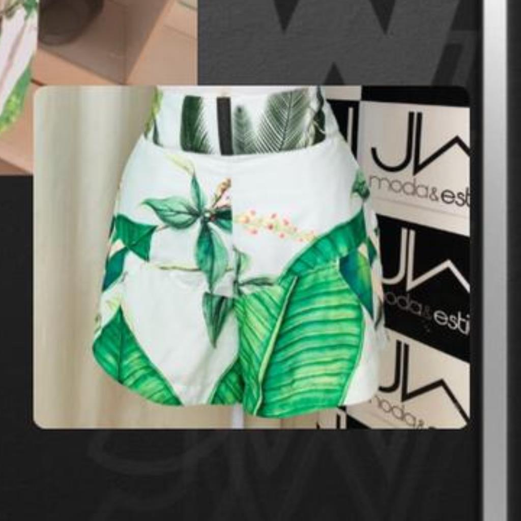 SHORT C/ TIRAS
