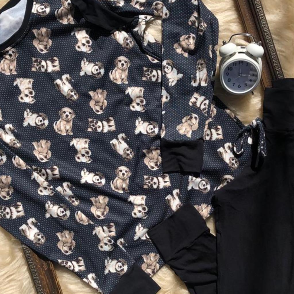 [TAM. G] PIJAMA DE FRIO EM MODAL BLUSA ESTAMPADA E CALÇA LISA COM BOLSO PRETO G