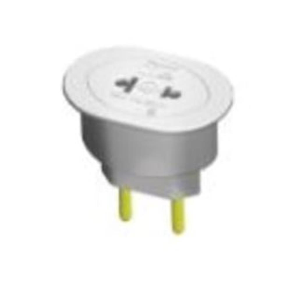 PLUGUE ADAPTADOR 2P UNIVERSAL 10A BRANCO 12121 ILUMI - 12121