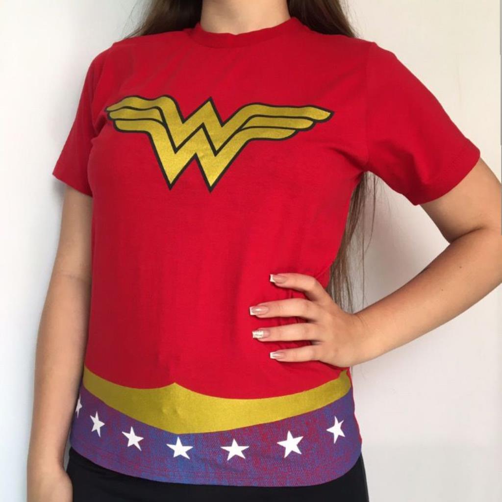 Camisa Mulher Maravilha Juvenil (estrelas)