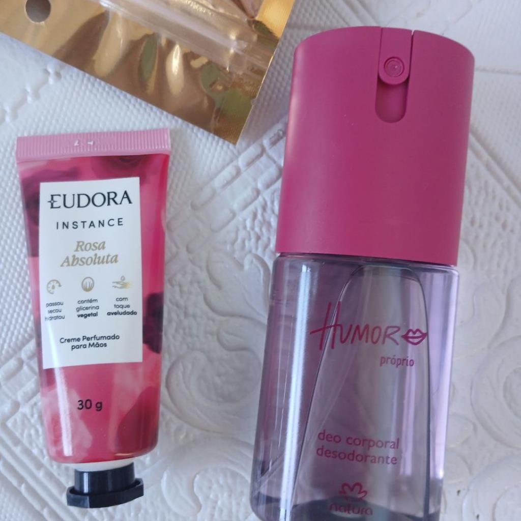 Presente Humor Proprio Deo Corporal