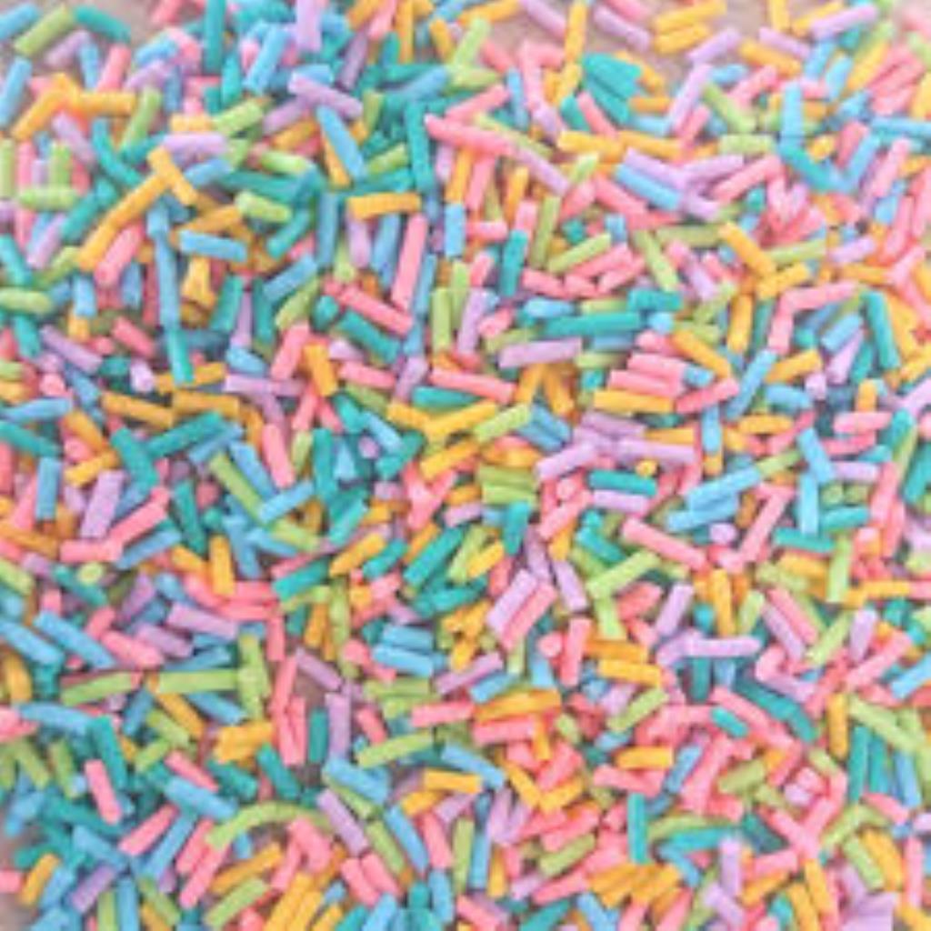 confeites granulados coloridos