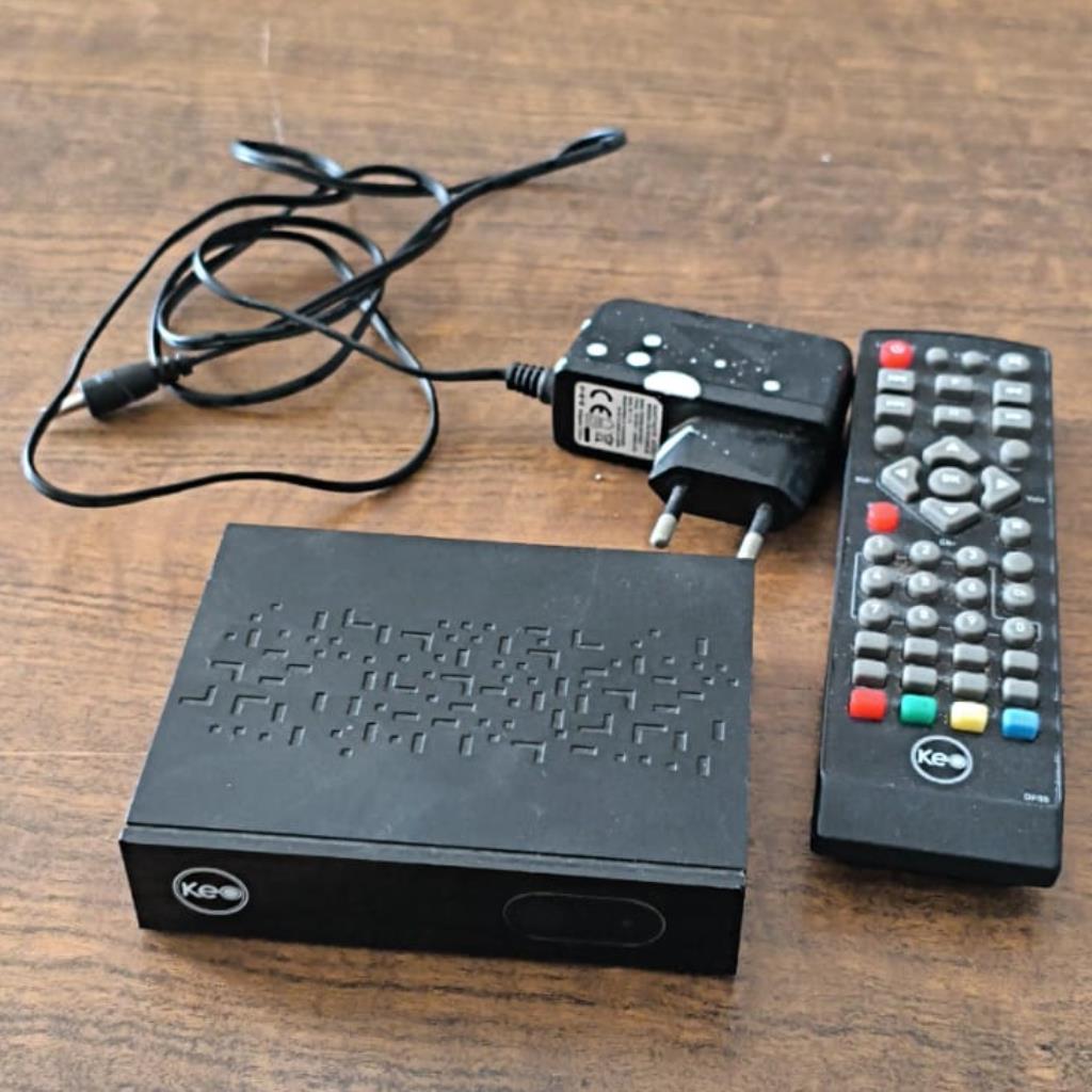 Conversor Digital Keo TV K900 completo com controle e fonte