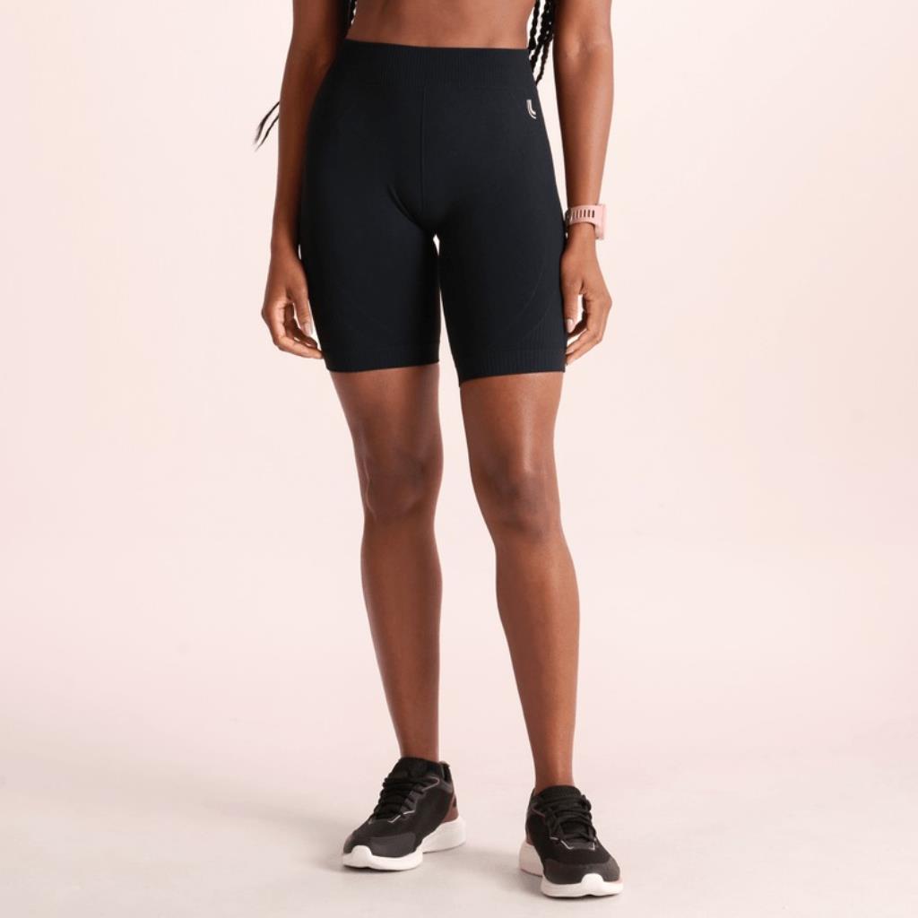 Bermuda Max Feminina Preta Tam M Lupo