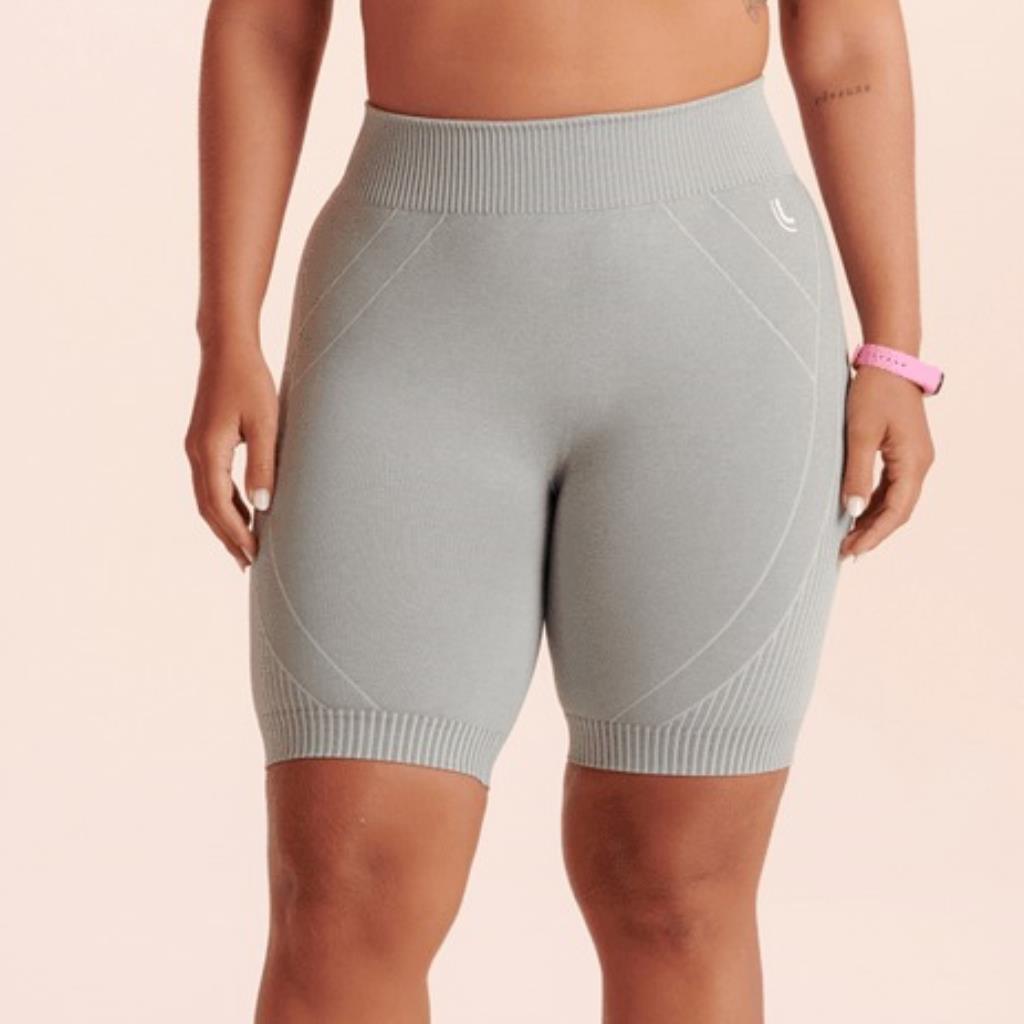 Bermuda Max Feminina Grafite Tam M Lupo