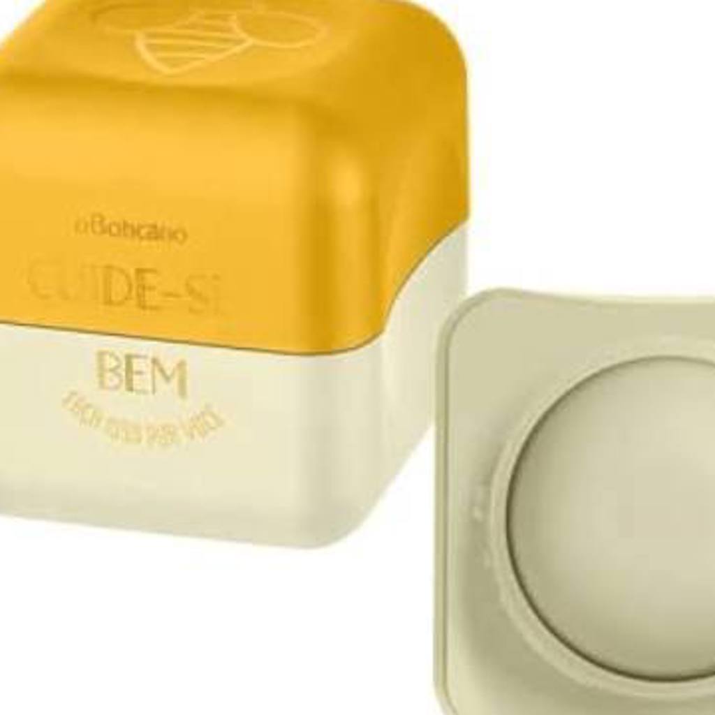 HIDRATANTE LABIAL LEITE E MEL CUIDE-SE BEM QUEM DISSE BERENICE 6,2g