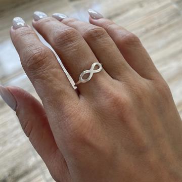 ANEL INFINITO LISO TAM 22