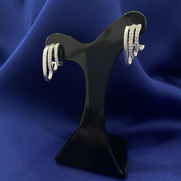 BRINCO EAR HOOK COM ZIRCONIA CRISTAL