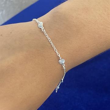 PULSEIRA CORAÇÕES CHAPINHA
