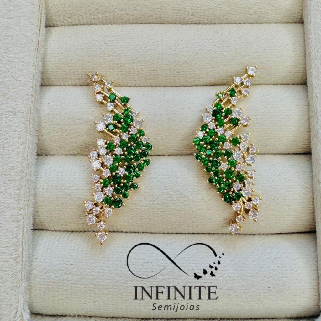 BRINCO MEIA BORBOLETA