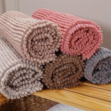 TAPETE POPCORN 40cm x 60cm SORTIDO BENE CASA