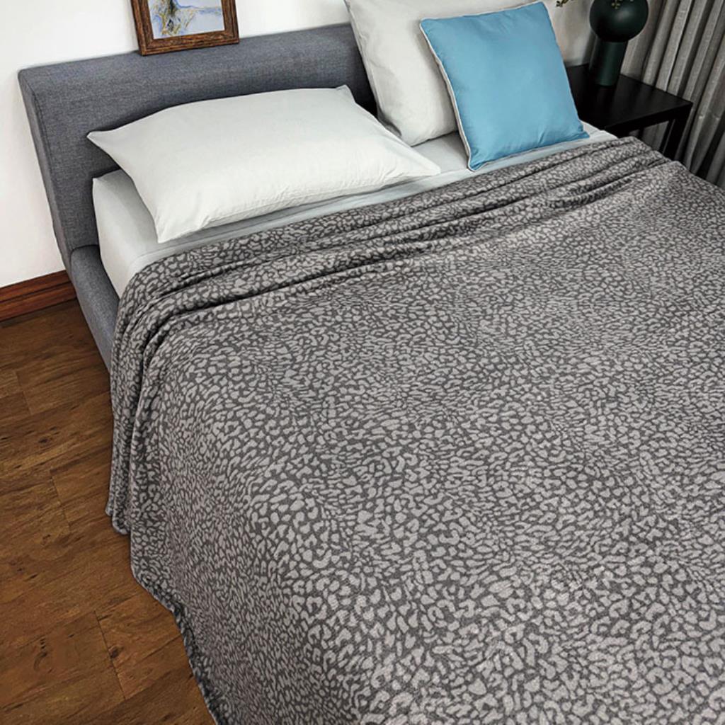 MANTA QUEEN FLANNEL ANIMALE M LEPPER