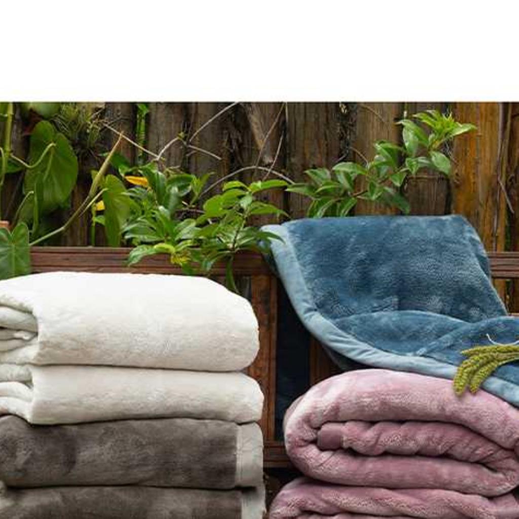 COBERTOR QUEEN 600G FLANNEL 220X240CM MARROM NEO