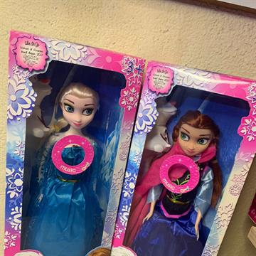 BONECA FROZEN