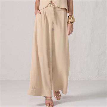 CALÇA E SHORT FORRO