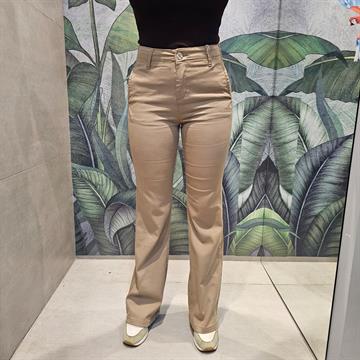 CALÇA FEMININA FLARE ALFAIATARIA CASTOR  80553