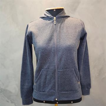 JAQUETA INFANTO JUVENIL FEMININA QUIMBY EM MOLETOM COM CAPUZ, ZÍPER E BOLSOS FRONTAIS. COR CINZA. TAM 14.