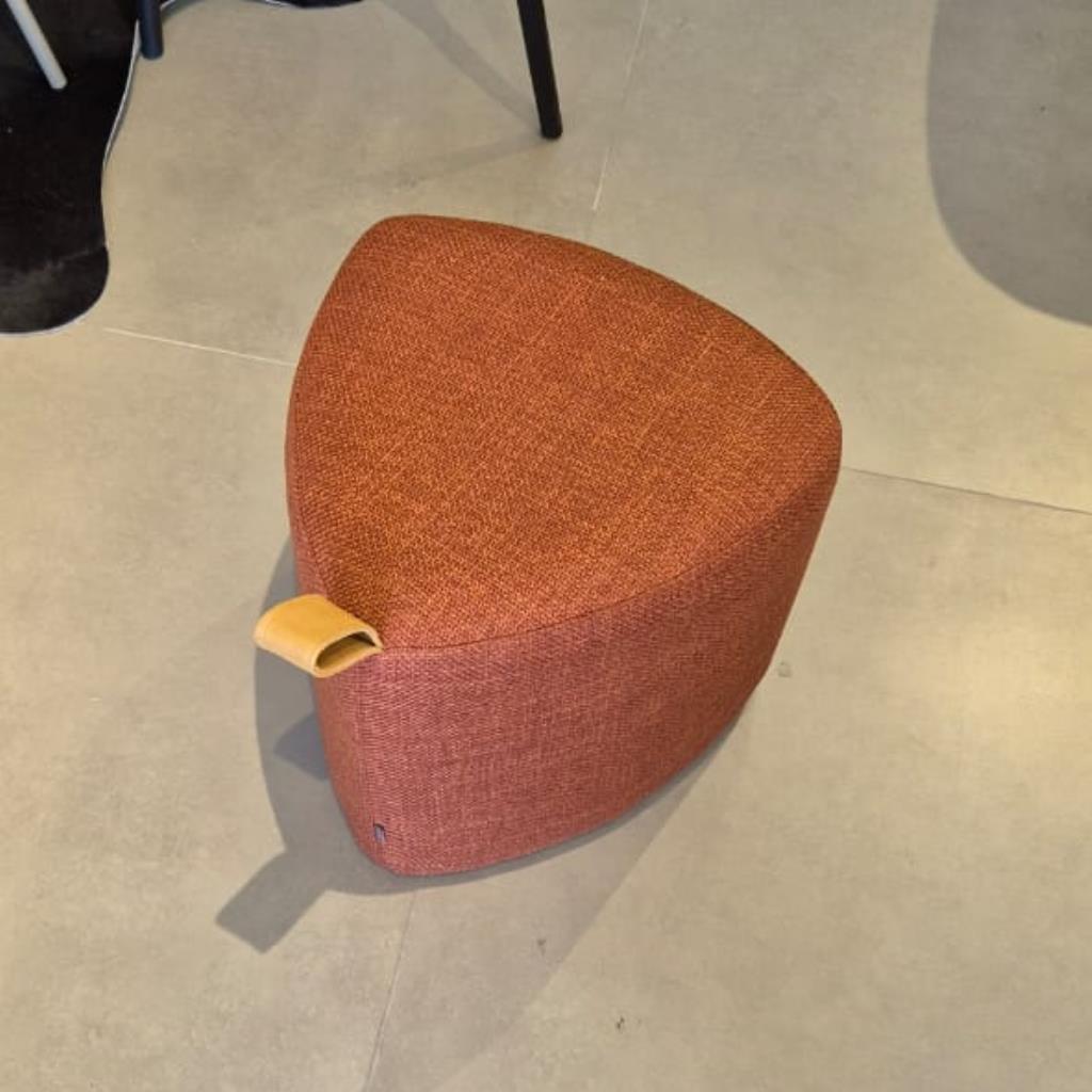 PUFF ORTZ T1971 C103 44 x 42 x 42