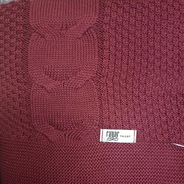 MANTA SOFÁ TRICOT - HELENA VINHO/BORDO 170x110
