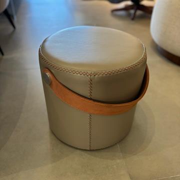 PUFF BLD AVELA 465 38 x 40 x 40