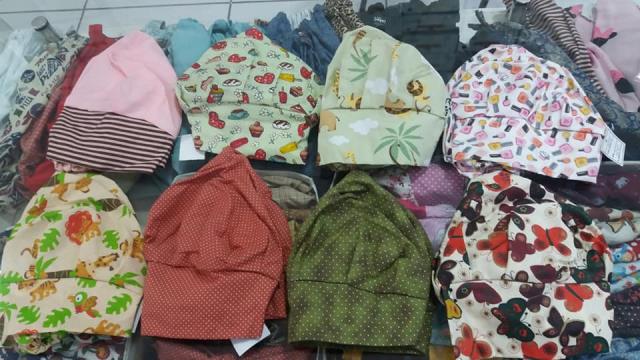 PAGUE 5 LEVO 6 25,00 CADA