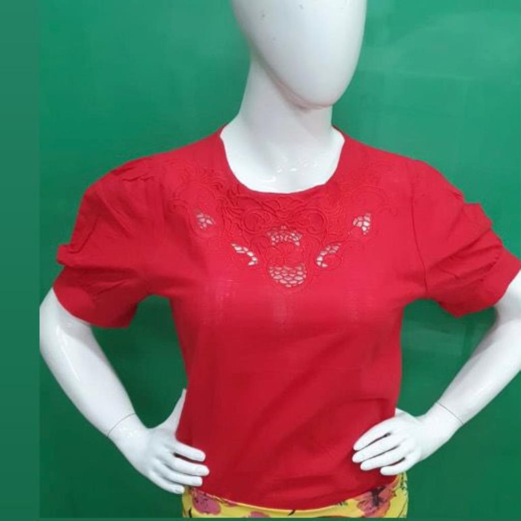 BLUSA REF 77051 EM TECIDO BORDADO